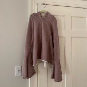Melrose and Market hoodie with flare sleeves